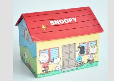 Personalized Coated Paper House Shape Gift Packaing Boxes For Children Gift With Cartoon Design