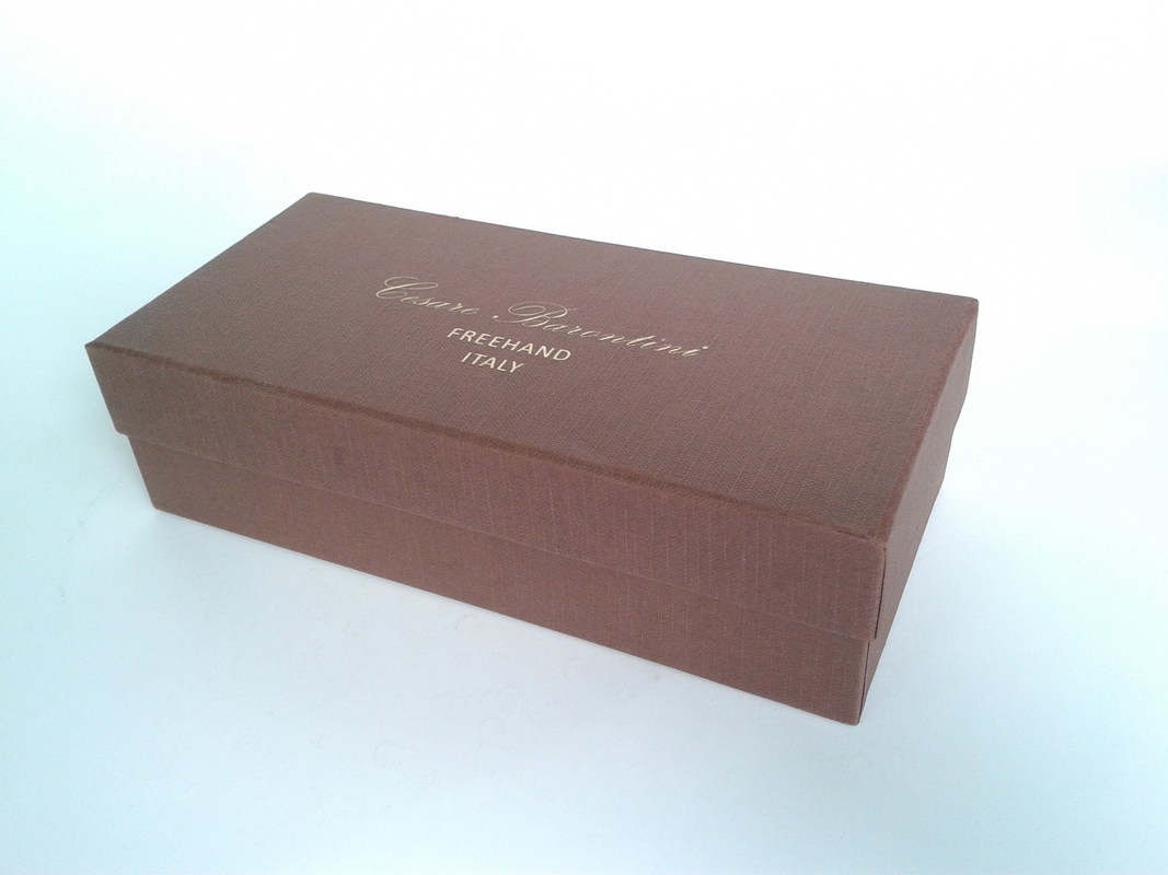 Luxury Custom Paper Board Apparel Gift Boxes, Spot Uv Printed Rigid