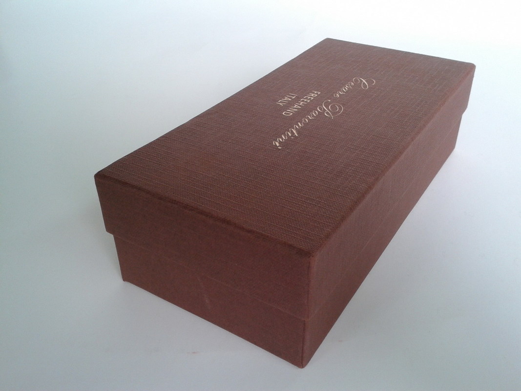 Personalized Paper Board Packaging Box, Spot UV Rigid Luxury Gift Boxes