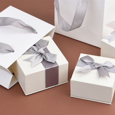 Soft Velvet Tray Jewelry Packaging Box Custom Design Rigid Paper Board