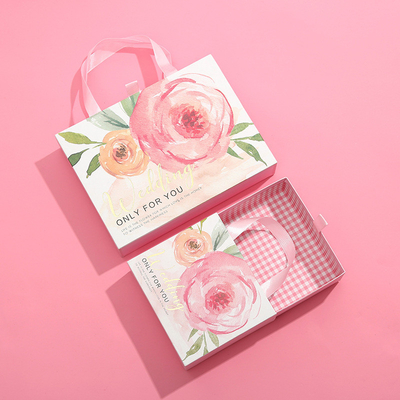 Pink Portable Gift Packaging Boxes Recyclable Customized with Drawer