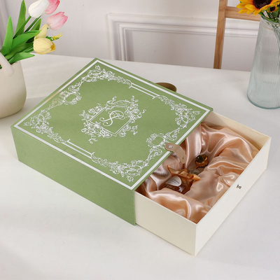 Qixi Festival Gift Box Customized High End Wedding Candy Gift Box