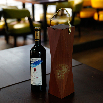 Shaped single stick red wine box, portable gift box, wood grain paper wine packaging, sparkling wine packaging gift box