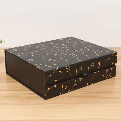 Folding Gift Box Customized Black Cardboard Cosmetic Packaging Box with Gold and Silver Stamping